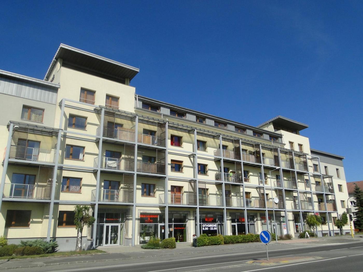 2 Room Apartment With Terrace 455, Apartmany Liptov Liptovský Mikuláš Exterior foto